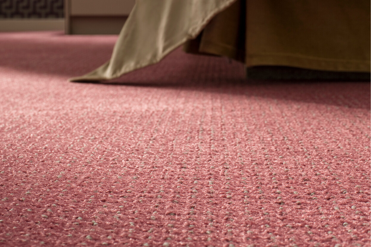 300 dpi 4390 RoomSet carpet Baccarat 550 RED 4