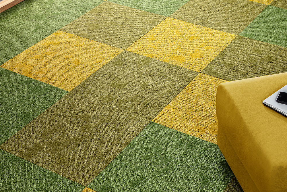 CloseUp carpet TakeAWalke 240 250 330 GREEN web