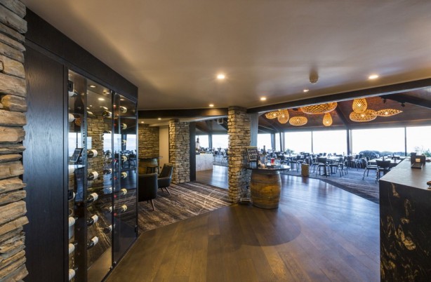 Skyline Stratosfare Restaurant 2 v2